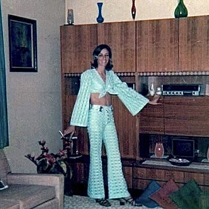 15 Photos Of The Good Life In 1976